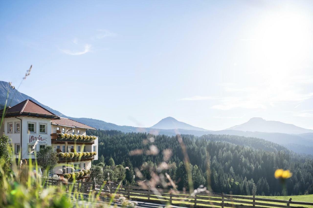 Familienhotel Maria Obereggen Bagian luar foto